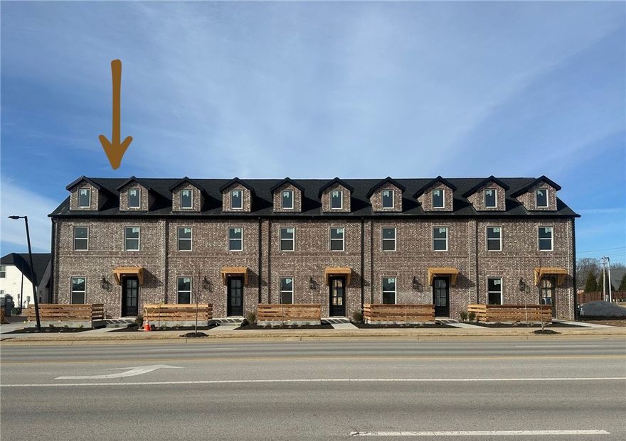 Brand new construction, be the first to live here.

Now available for lease in Bellview Place in Rogers, these newly built luxury Brownstones offer elevated living just minutes from Pinnacle Hills Promenade, Target, dining, entertainment, and major employers.

These are not builder-grade rentals. Each residence features upgraded finishes, open layouts, modern design selections, and a clean, refined aesthetic throughout. Washer, dryer, refrigerator, and blinds are included.

Enjoy brick-paver streets, maintained green space, and a community designed for walkability, with a bark park coming soon.

If you’re looking for new construction in a prime Rogers location, this is a rare leasing opportunity.

Contact for availability and private tours. This property is also listed for sale.