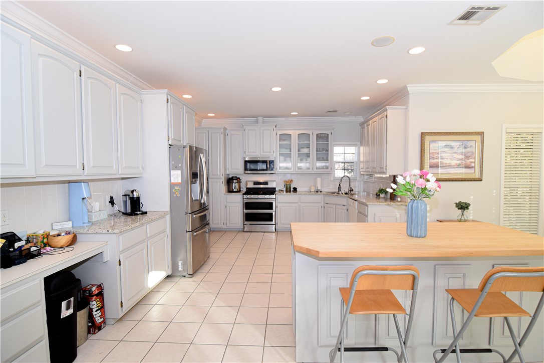 Southern Trace Rogers - Residential