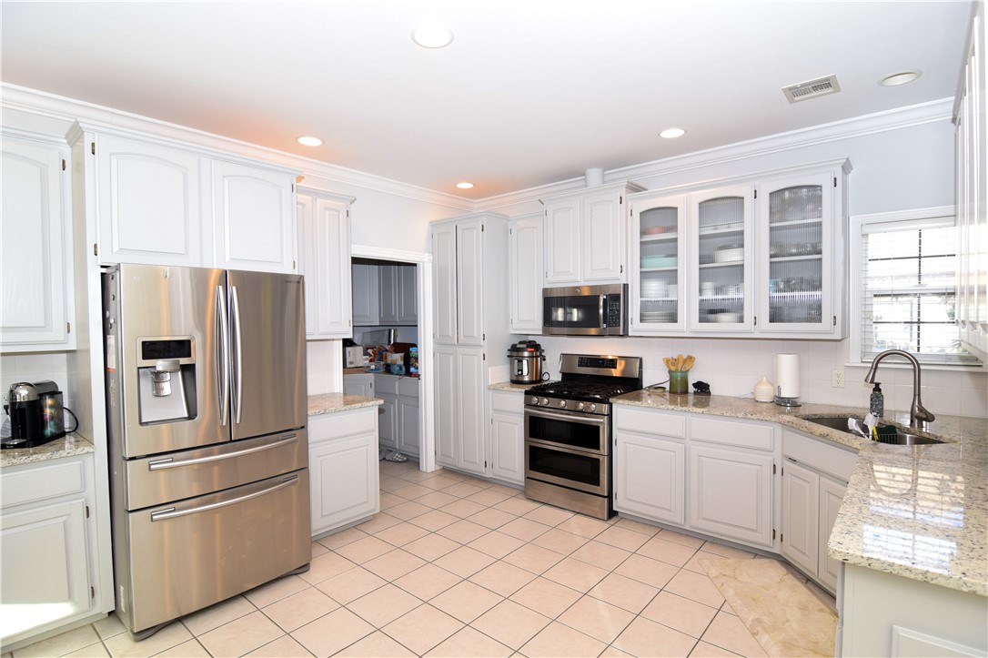 Southern Trace Rogers - Residential