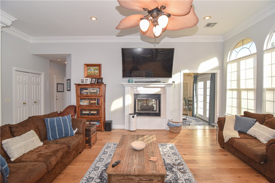 Southern Trace Rogers - Residential