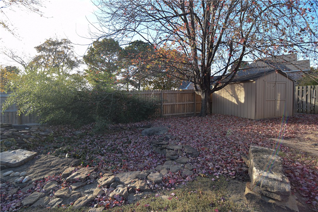 Southern Trace Rogers - Residential