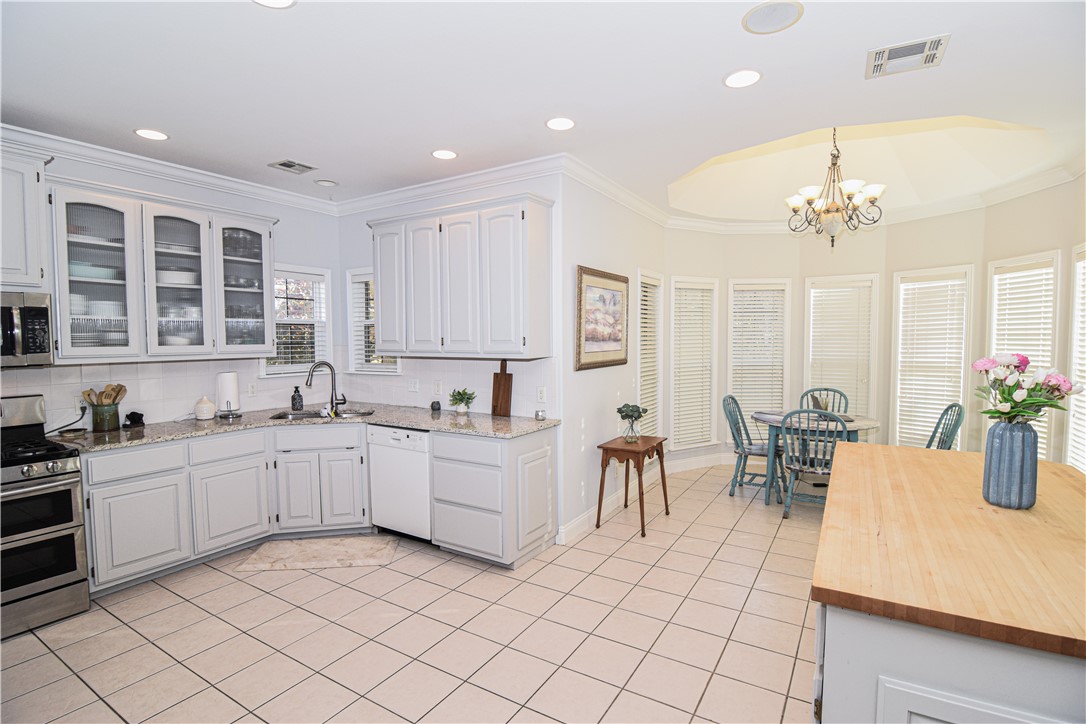 Southern Trace Rogers - Residential