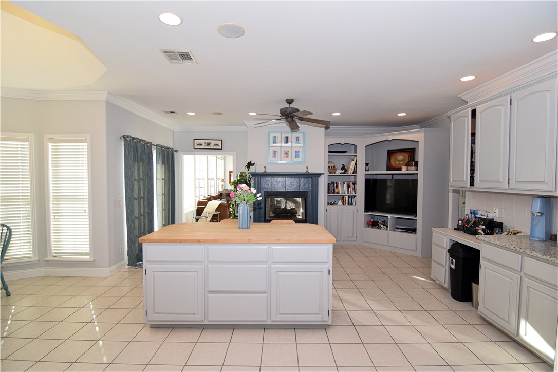 Southern Trace Rogers - Residential