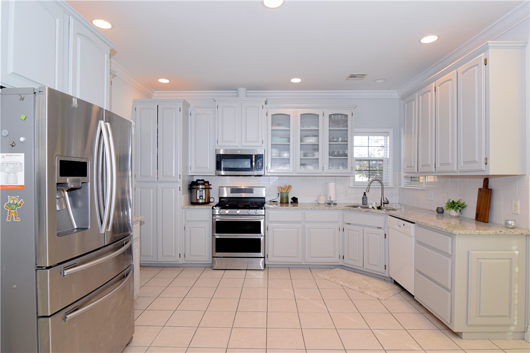 Southern Trace Rogers - Residential