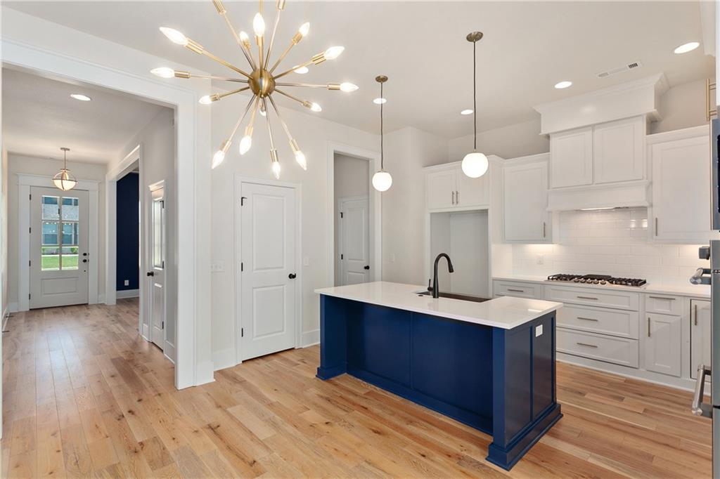 Starr Lake Sub - Residential Lease