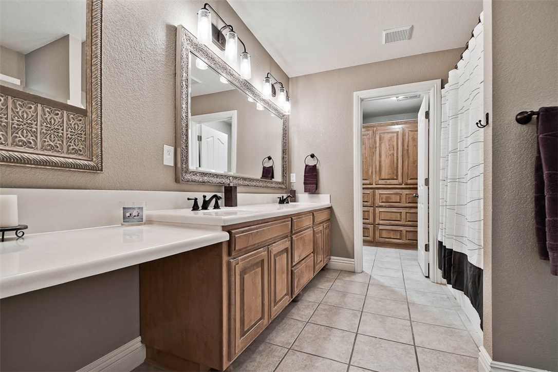 Manors On Blossom Way Crk Ph 4 Rogers - Residential