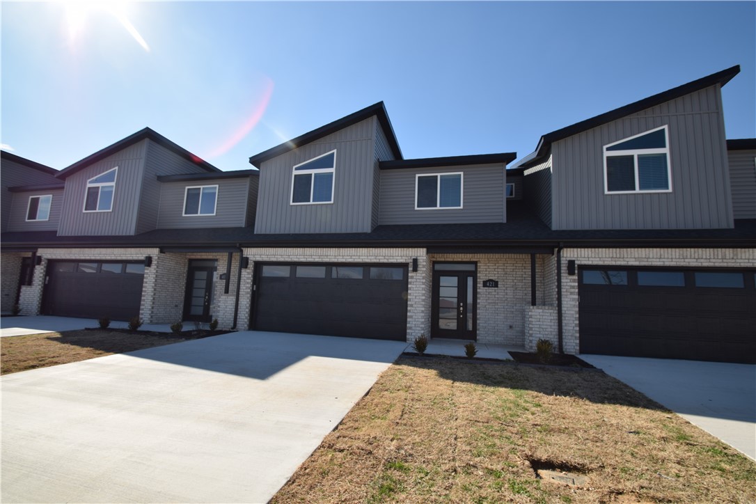 Crystal Cove Ph I - Residential Lease