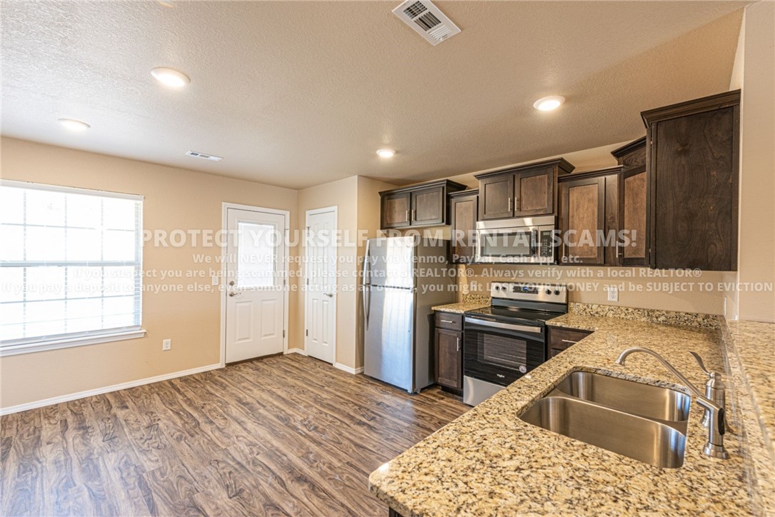 Sunset Ridge Sub Ph 3 Gentry - Residential Lease