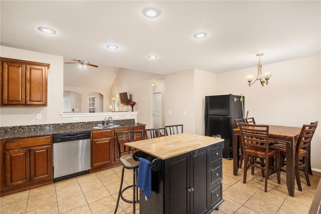 Dixieland Crossing Ph 2 Rogers - Residential