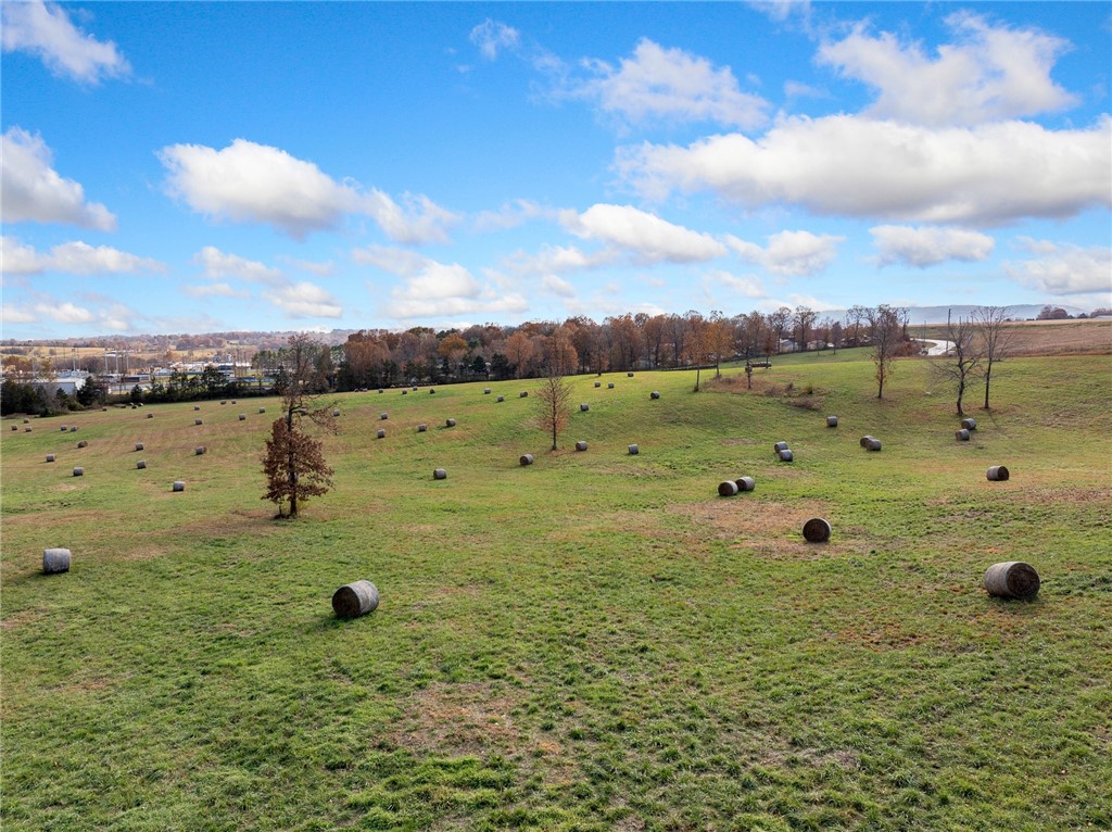 Harrison City - Land