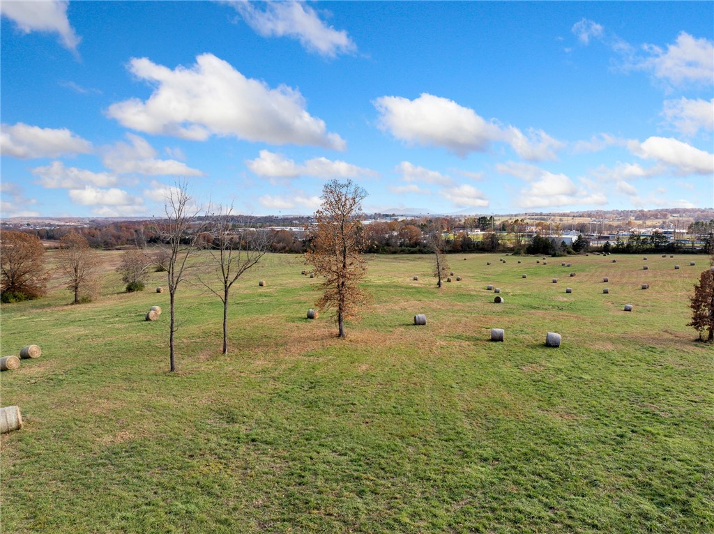 Harrison City - Land