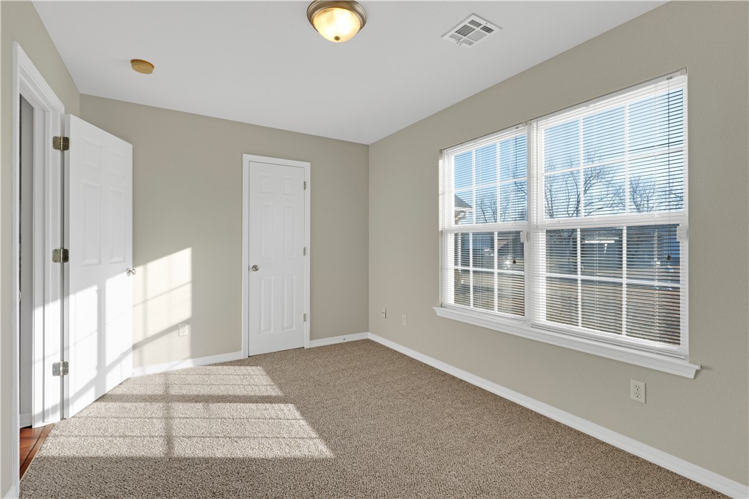 Southfork Sub Ph Iiia Lowell - Residential Lease