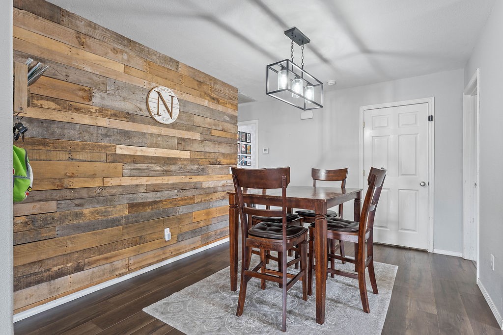 Maple Glenn - Residential