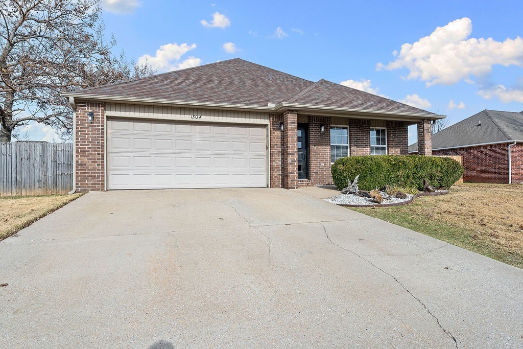 Maple Glenn - Residential