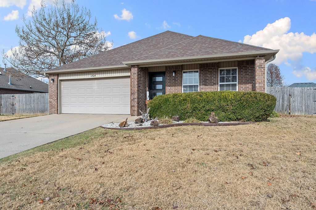 Maple Glenn - Residential