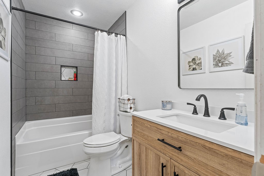 Maple Glenn - Residential