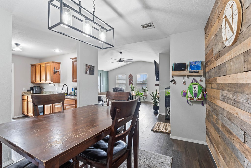 Maple Glenn - Residential