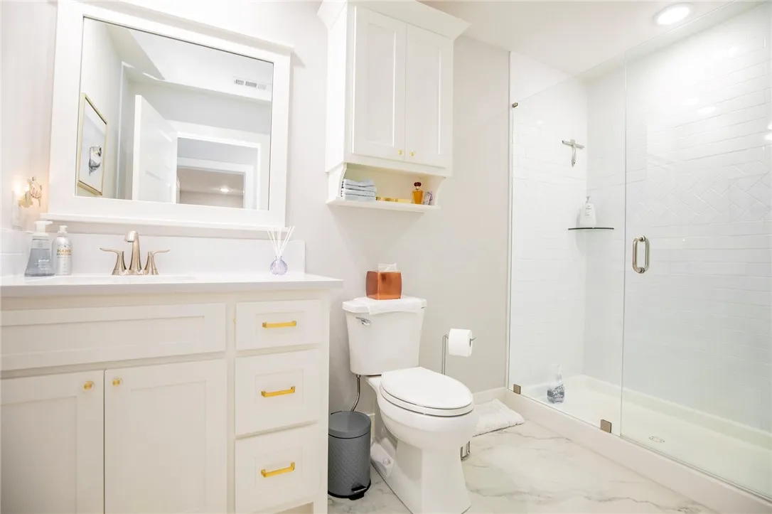 Bentonville, Arkansas 72712, United States, 4 Bedrooms Bedrooms, ,3 BathroomsBathrooms,Residential,Active,176792