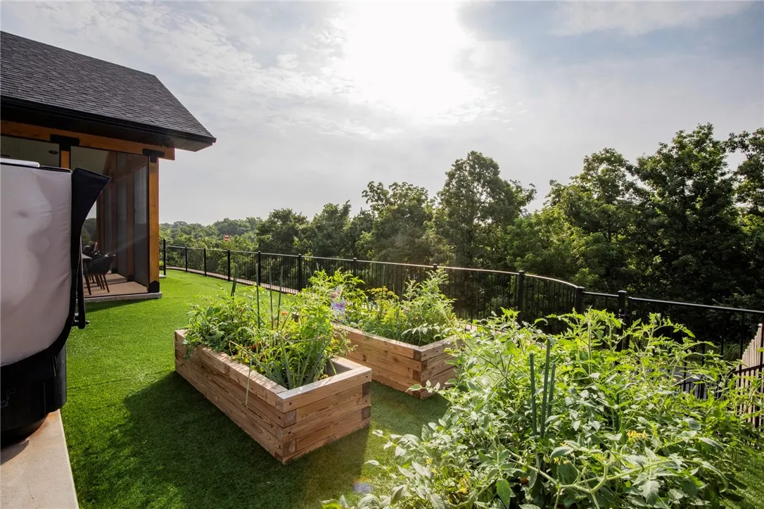 Bentonville, Arkansas 72712, United States, 4 Bedrooms Bedrooms, ,3 BathroomsBathrooms,Residential,Active,176792