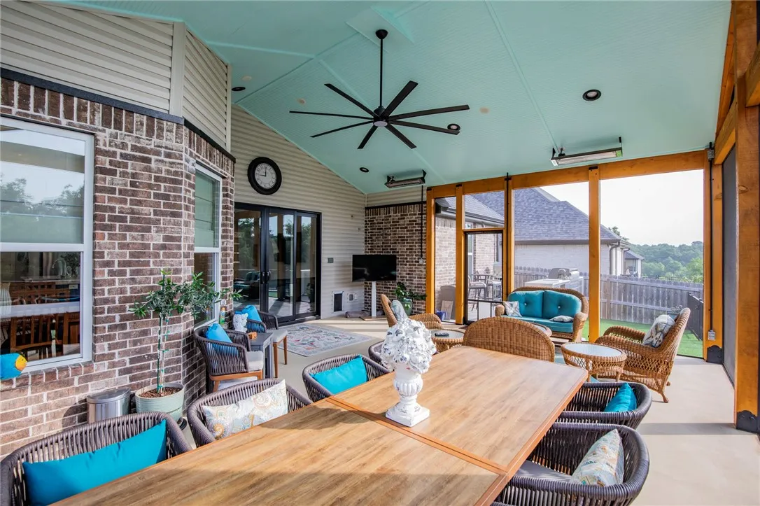 Bentonville, Arkansas 72712, United States, 4 Bedrooms Bedrooms, ,3 BathroomsBathrooms,Residential,Active,176792