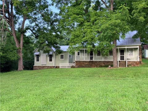 Photo of 3150 MADISON 3275 3150 MADISON 3275, Huntsville, AR 72740 (MLS # 1359417)
