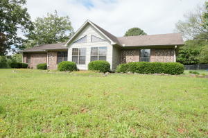 Excellent condition house in skyline subdivision. Only a few minutes outside of clarksville sits this 3 bedroom 2 bath home with a large 1.03 acres lot and beautiful back patio. Fenced in bakyard, storage building, and 2 car garage. Inside features large bedrooms and spacious living room. Updated bathroom, and kitchen with lots of storage. Call today.