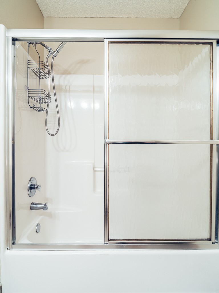 Hampton Sub Bvv - Residential Lease