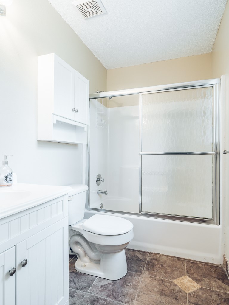 Hampton Sub Bvv - Residential Lease