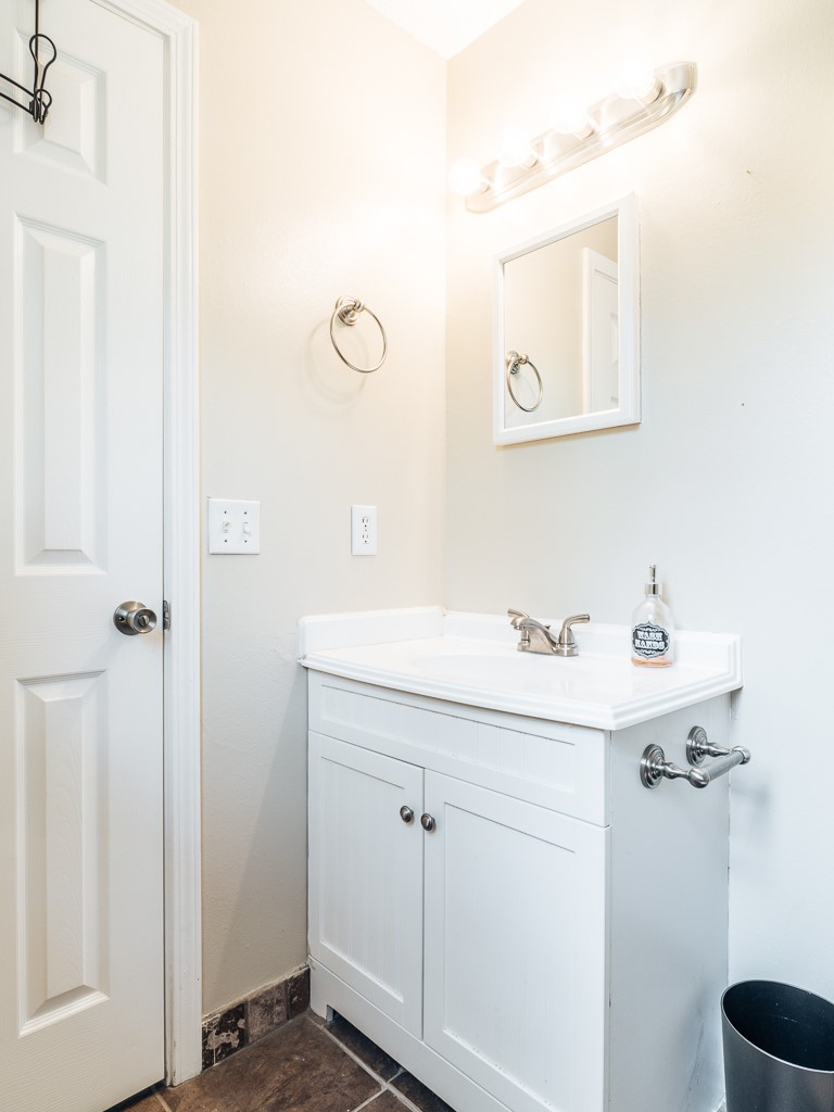 Hampton Sub Bvv - Residential Lease