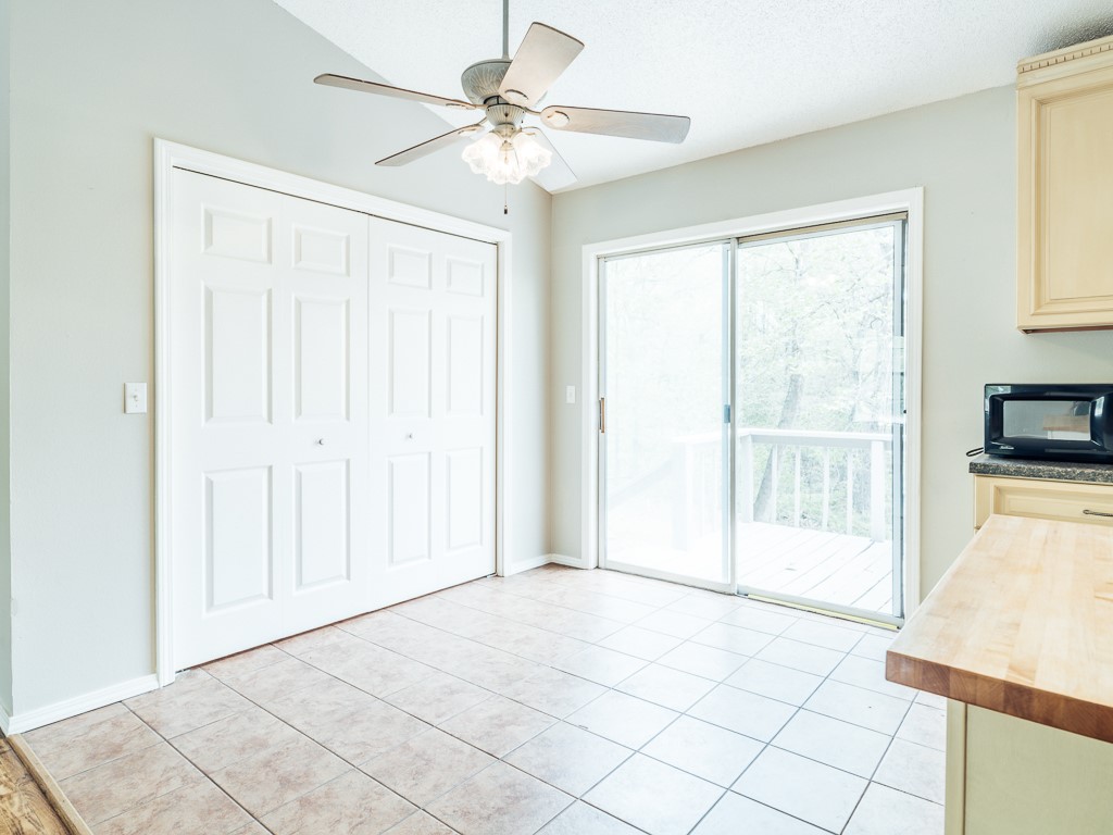 Hampton Sub Bvv - Residential Lease