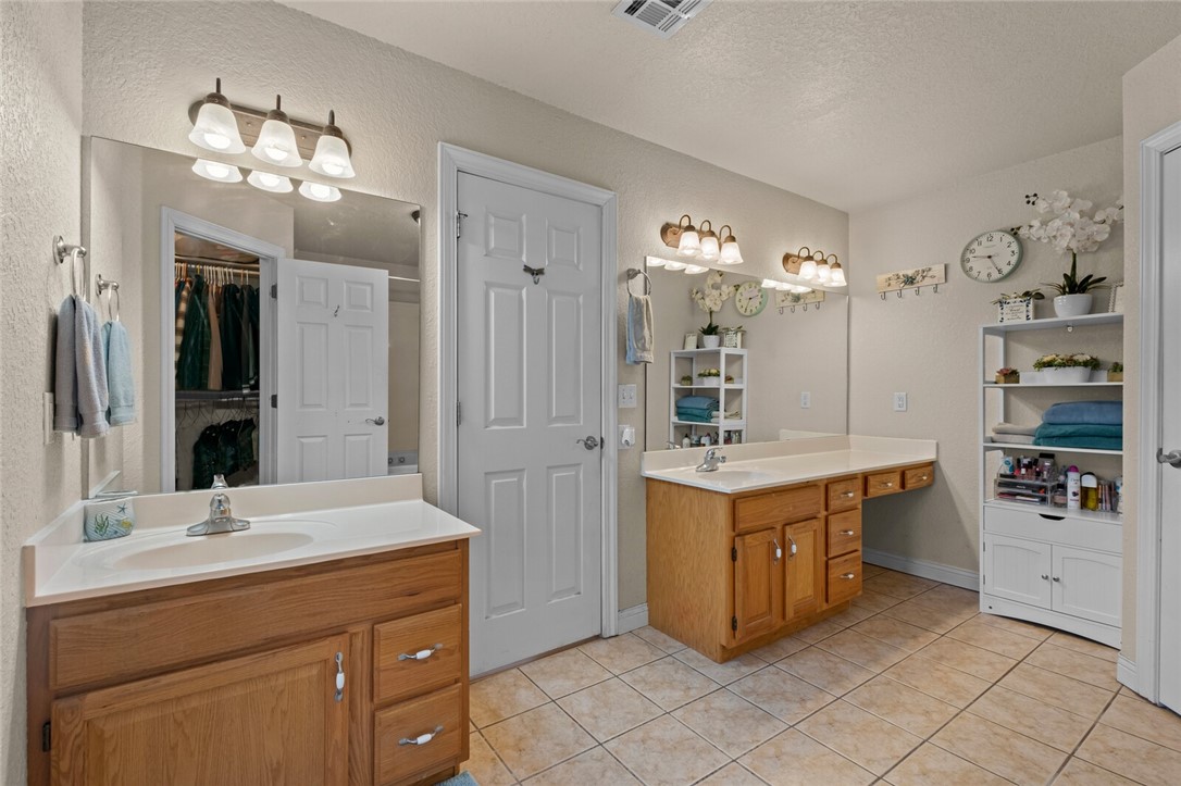 Prairie Meadows Sub Ph II - Residential