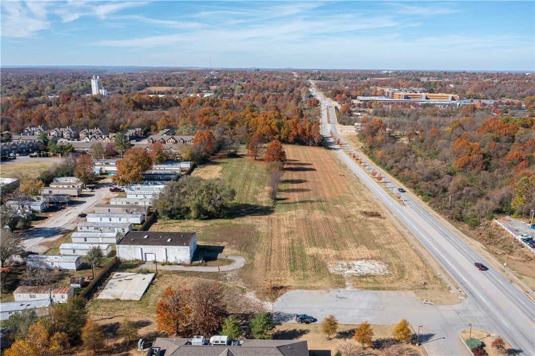 6 Lots A-F Don Tyson Boulevard
