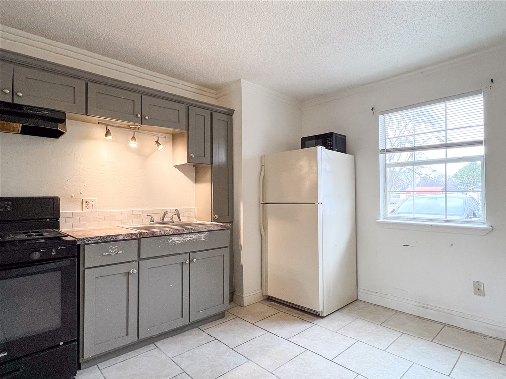 Hayes - Residential Lease