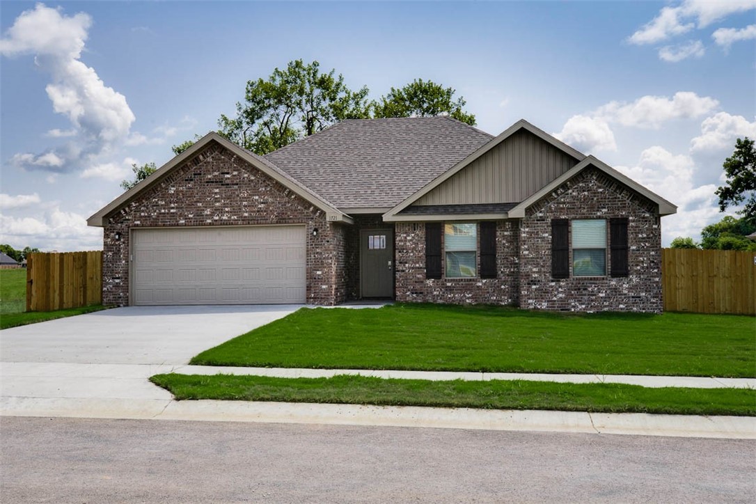 Belle Meade Sub Ph 4 - Residential Lease