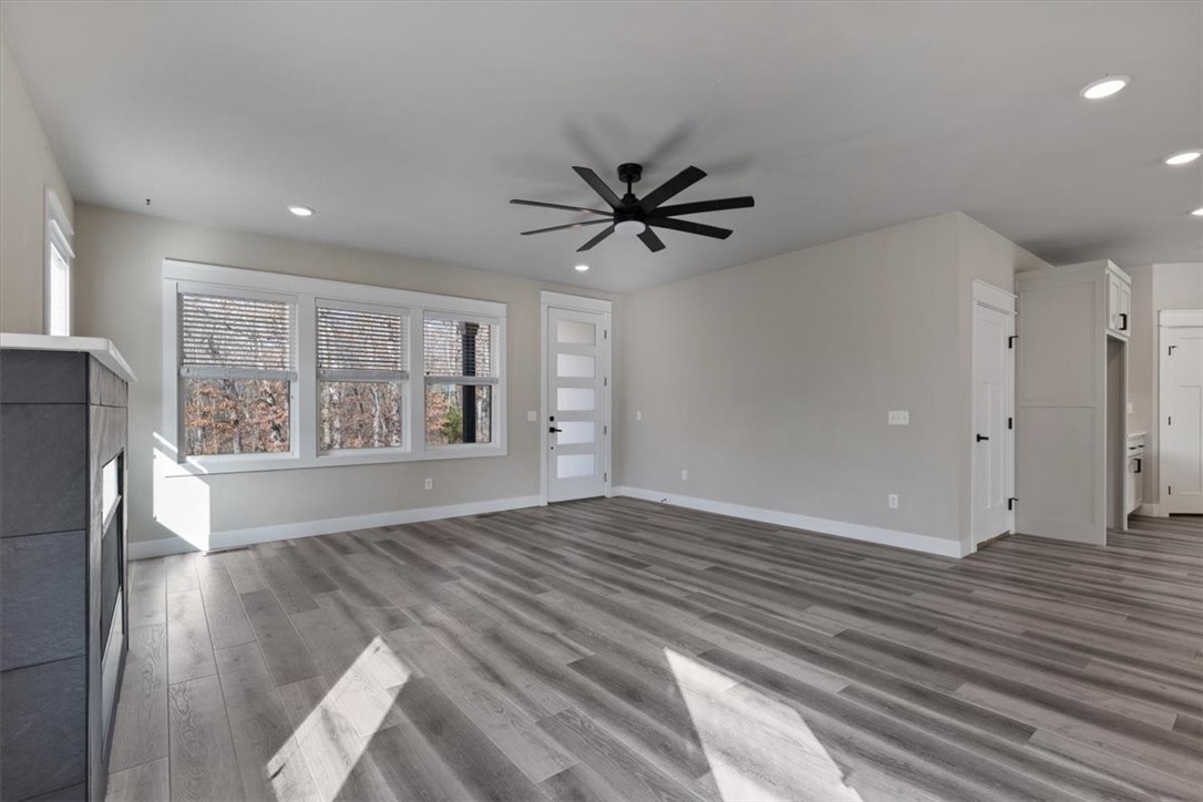 York Sub Bvv - Residential