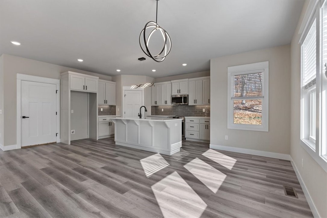 York Sub Bvv - Residential