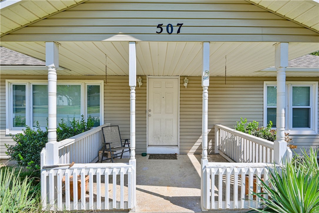 507 E Helena Street - Photo 3