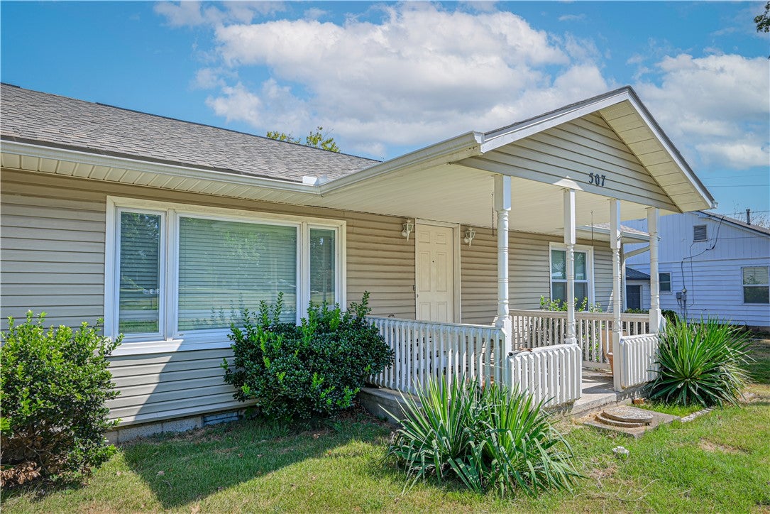 507 E Helena Street - Photo 4