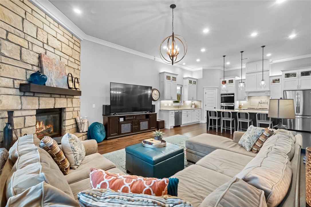 Otter Creek Estates Ph I Cave Spgs - Residential