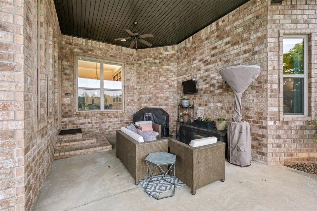 Otter Creek Estates Ph I Cave Spgs - Residential