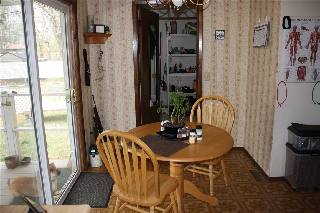 MEADOWCREST EST - Residential