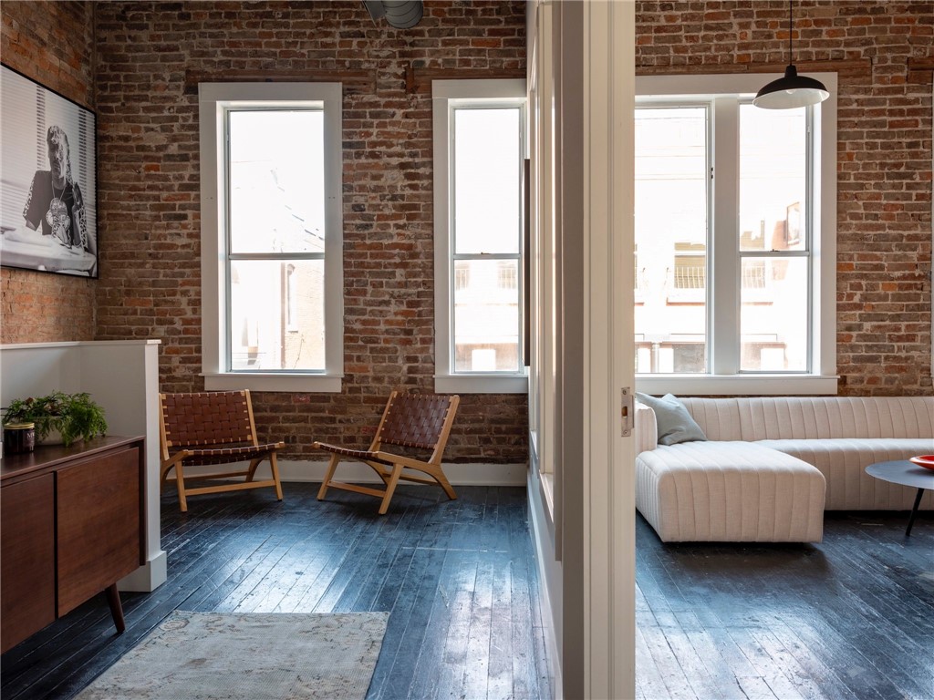 Bentonville Orig Bentonville - Commercial Lease