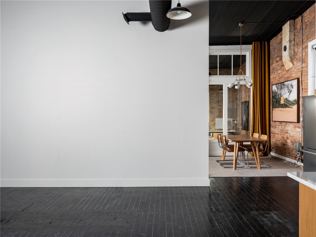 Bentonville Orig Bentonville - Commercial Lease