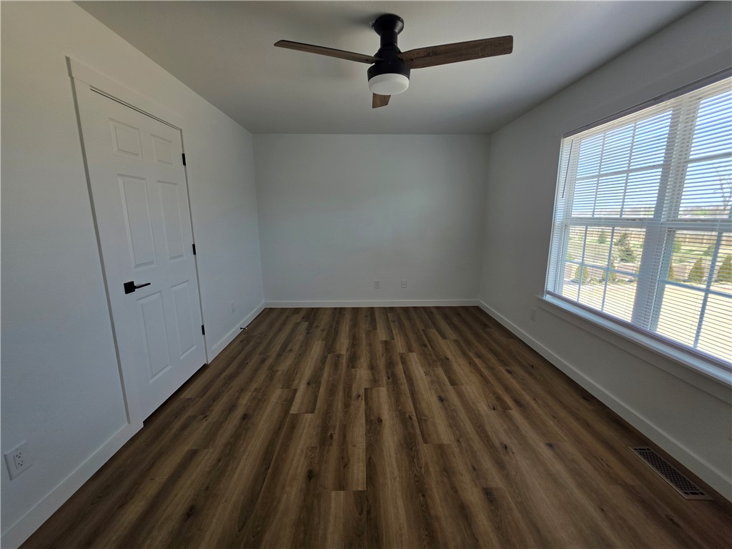 33-20-30 Bentonville - Residential Lease