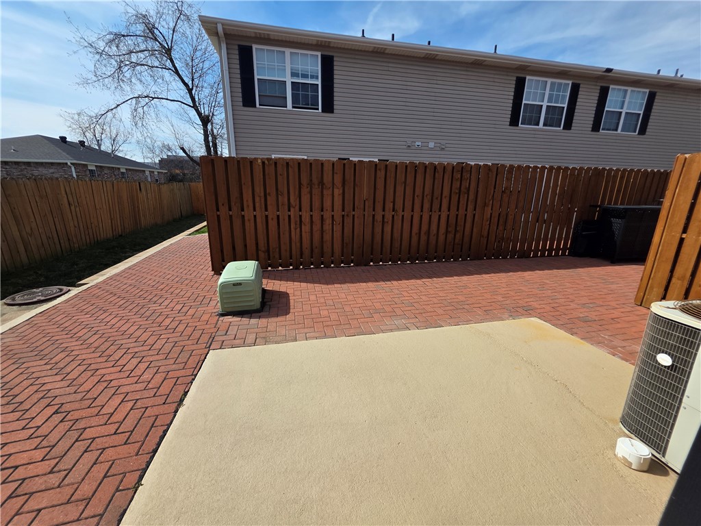 33-20-30 Bentonville - Residential Lease