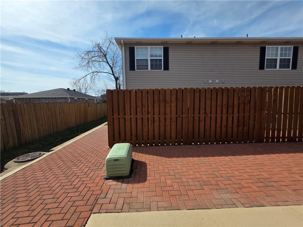 33-20-30 Bentonville - Residential Lease