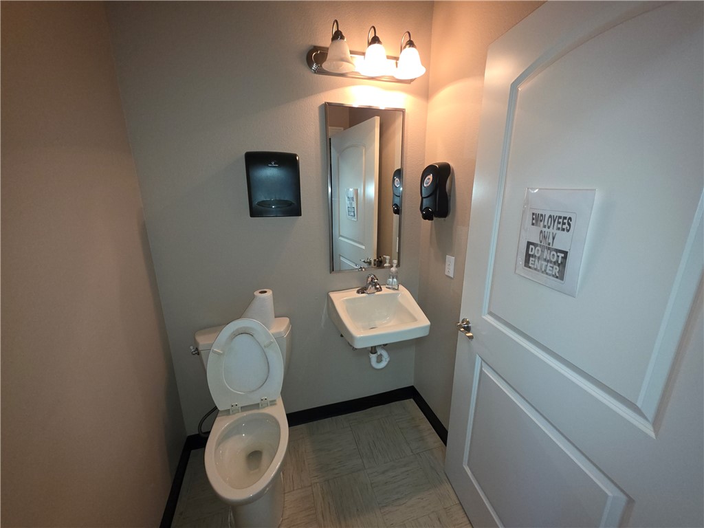 Butterfield Trail Prof Center Hpr - Commercial Lease