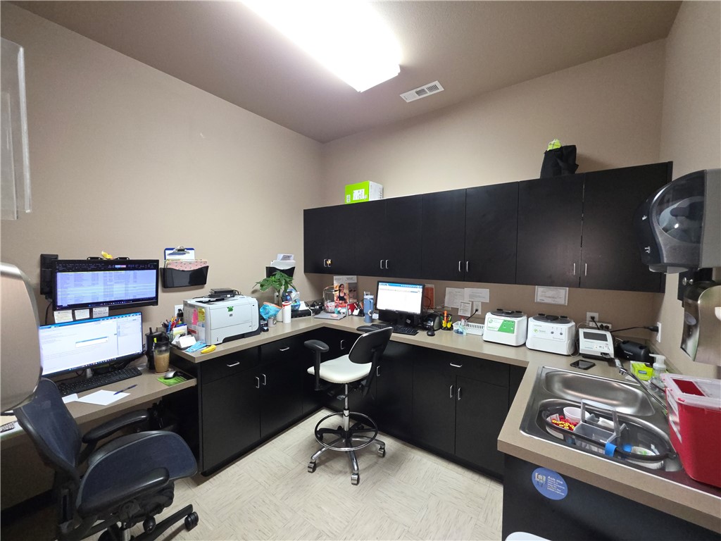 Butterfield Trail Prof Center Hpr - Commercial Lease