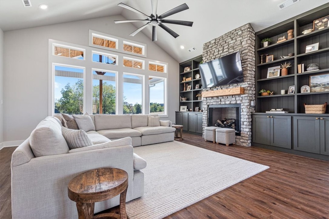 Magnolia Acres Sub Ph I - Residential