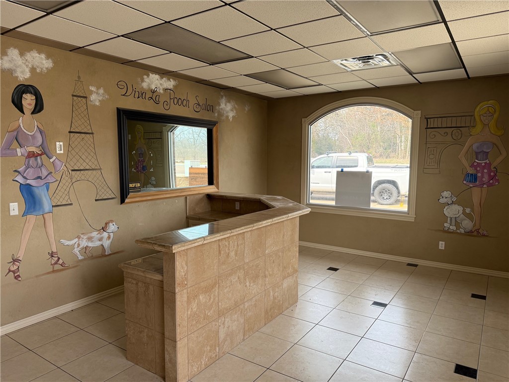 Murphy Comm Sub Lt 2,3 Bvv - Commercial Lease